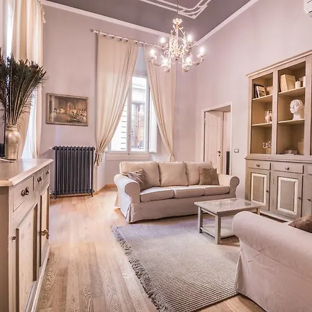 Stunning 5min Walk To Duomo